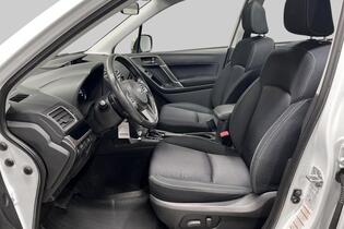 Subaru Forester vaihtoauto