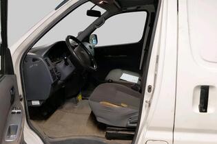 Toyota Hiace vaihtoauto