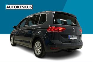 Volkswagen Touran vaihtoauto