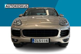 Porsche Cayenne vaihtoauto