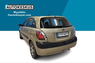 Kia Rio vaihtoauto