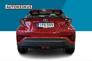 Toyota C-HR vaihtoauto