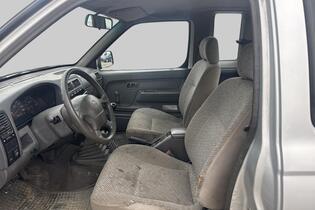 Nissan Pickup vaihtoauto