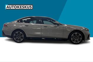 BMW i5 vaihtoauto