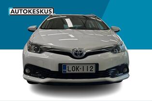 Toyota Auris vaihtoauto
