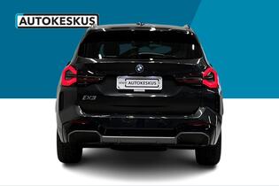 BMW iX3 vaihtoauto