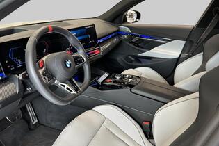 BMW M5 vaihtoauto