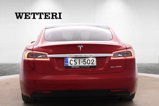 Tesla Model S vaihtoauto