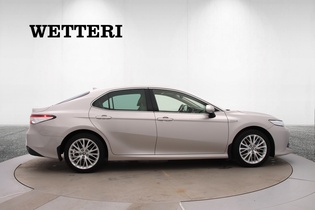 Toyota Camry vaihtoauto