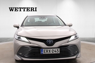 Toyota Camry vaihtoauto