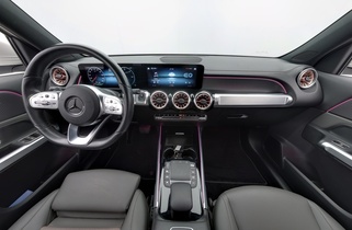 Mercedes-Benz EQB vaihtoauto
