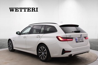BMW 330 vaihtoauto
