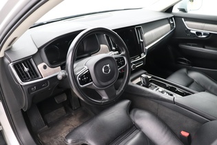 Volvo V90 Cross Country vaihtoauto