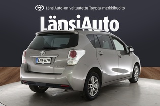 Toyota Verso vaihtoauto