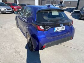 Toyota Yaris vaihtoauto