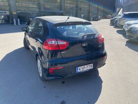 Kia Rio vaihtoauto