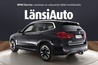 BMW iX3 vaihtoauto