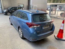 Toyota Auris vaihtoauto