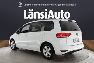 Volkswagen Touran vaihtoauto