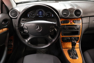 Mercedes-Benz CLK vaihtoauto