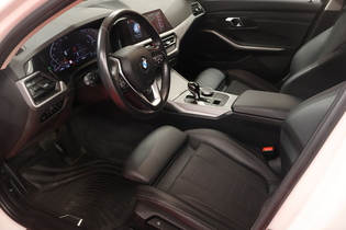 BMW 320 vaihtoauto