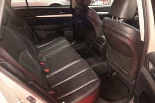 Subaru Outback vaihtoauto