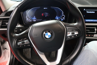 BMW 330 vaihtoauto
