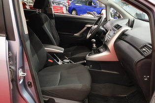 Toyota Verso vaihtoauto