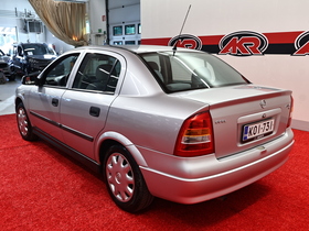 Opel Astra vaihtoauto