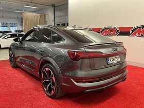 Audi e-tron vaihtoauto