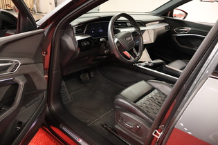 Audi e-tron vaihtoauto