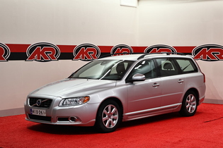 Volvo V70 vaihtoauto