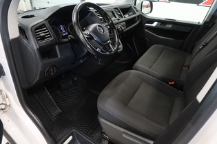 Volkswagen Caravelle vaihtoauto