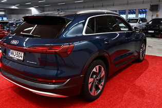 Audi e-tron vaihtoauto