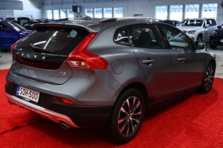 Volvo V40 Cross Country vaihtoauto