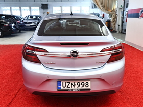 Opel Insignia vaihtoauto