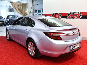 Opel Insignia vaihtoauto
