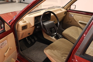 Renault 9 vaihtoauto