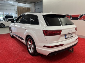 Audi Q7 vaihtoauto