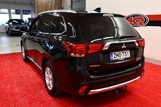 Mitsubishi Outlander PHEV vaihtoauto