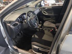 Opel Astra vaihtoauto