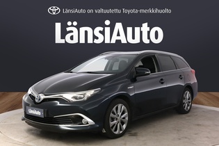 Toyota Auris vaihtoauto