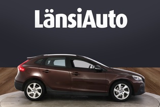 Volvo V40 Cross Country vaihtoauto