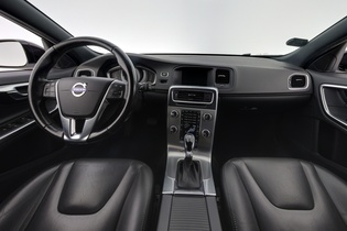 Volvo V60 Cross Country vaihtoauto