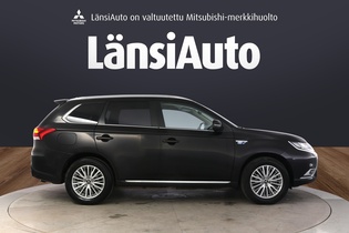 Mitsubishi Outlander PHEV vaihtoauto