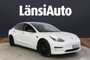 Tesla Model 3 vaihtoauto