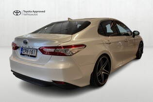 Toyota Camry vaihtoauto