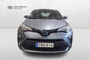 Toyota C-HR vaihtoauto