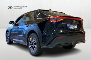 Toyota bZ4X vaihtoauto