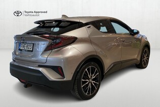 Toyota C-HR vaihtoauto